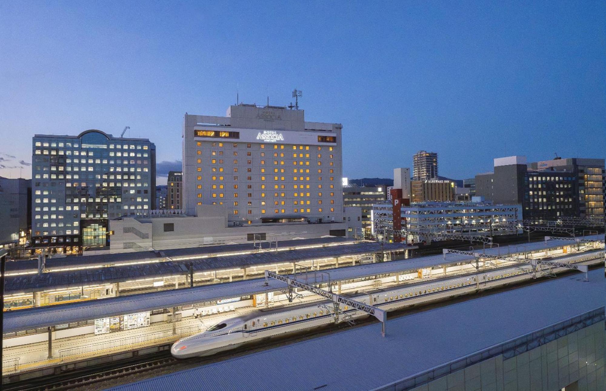 Hotel Associa Shizuoka Eksteriør bilde Shinkansen platforms