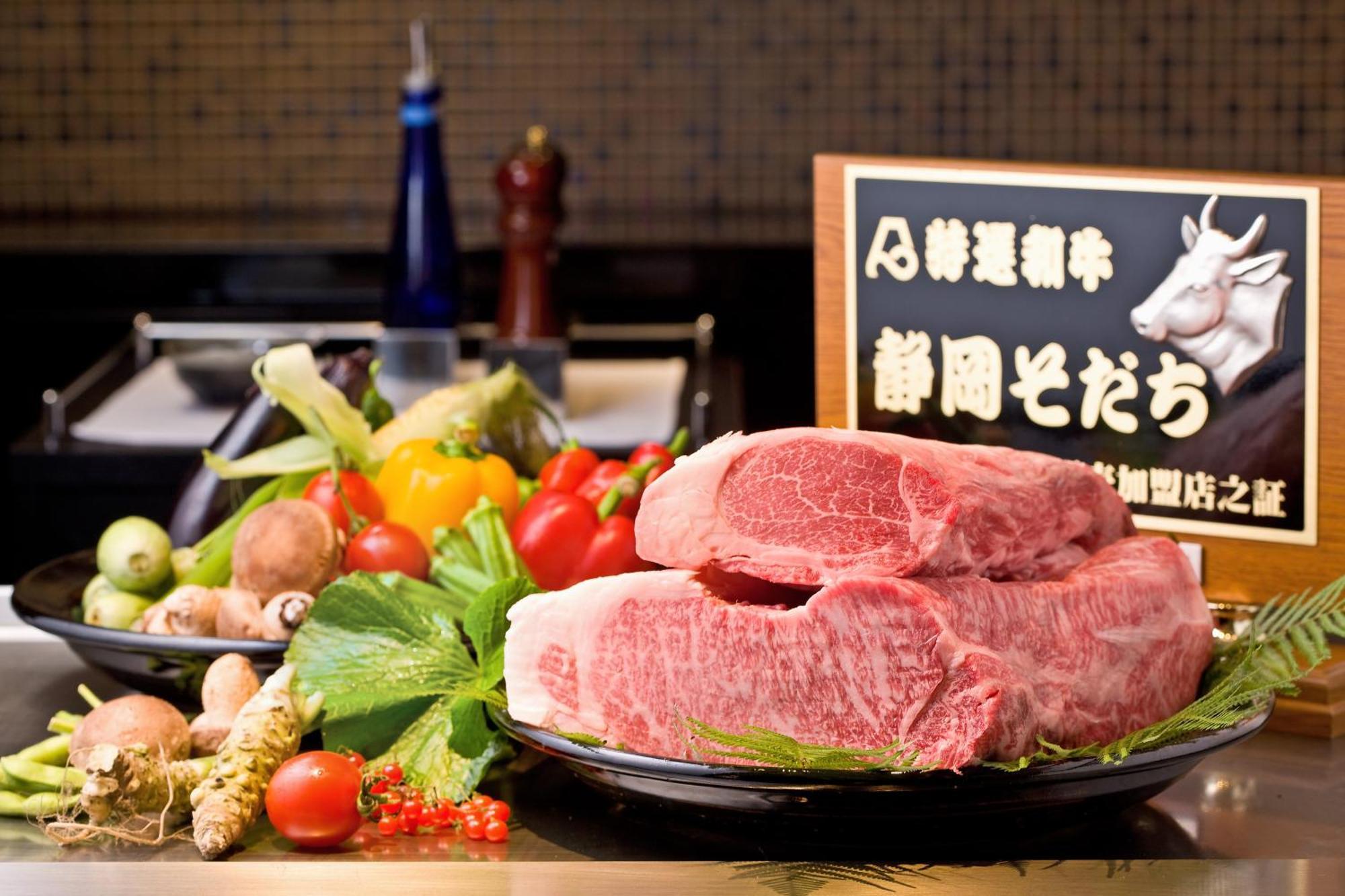 Hotel Associa Shizuoka Eksteriør bilde A Japanese restaurant with a sign advertising the use of horse meat